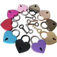 HEART LOCK - BLACK