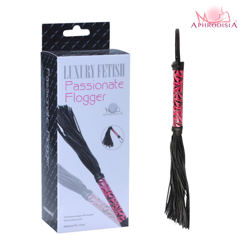 LUXURY FETISH PASSIONATE FLOGGER RED